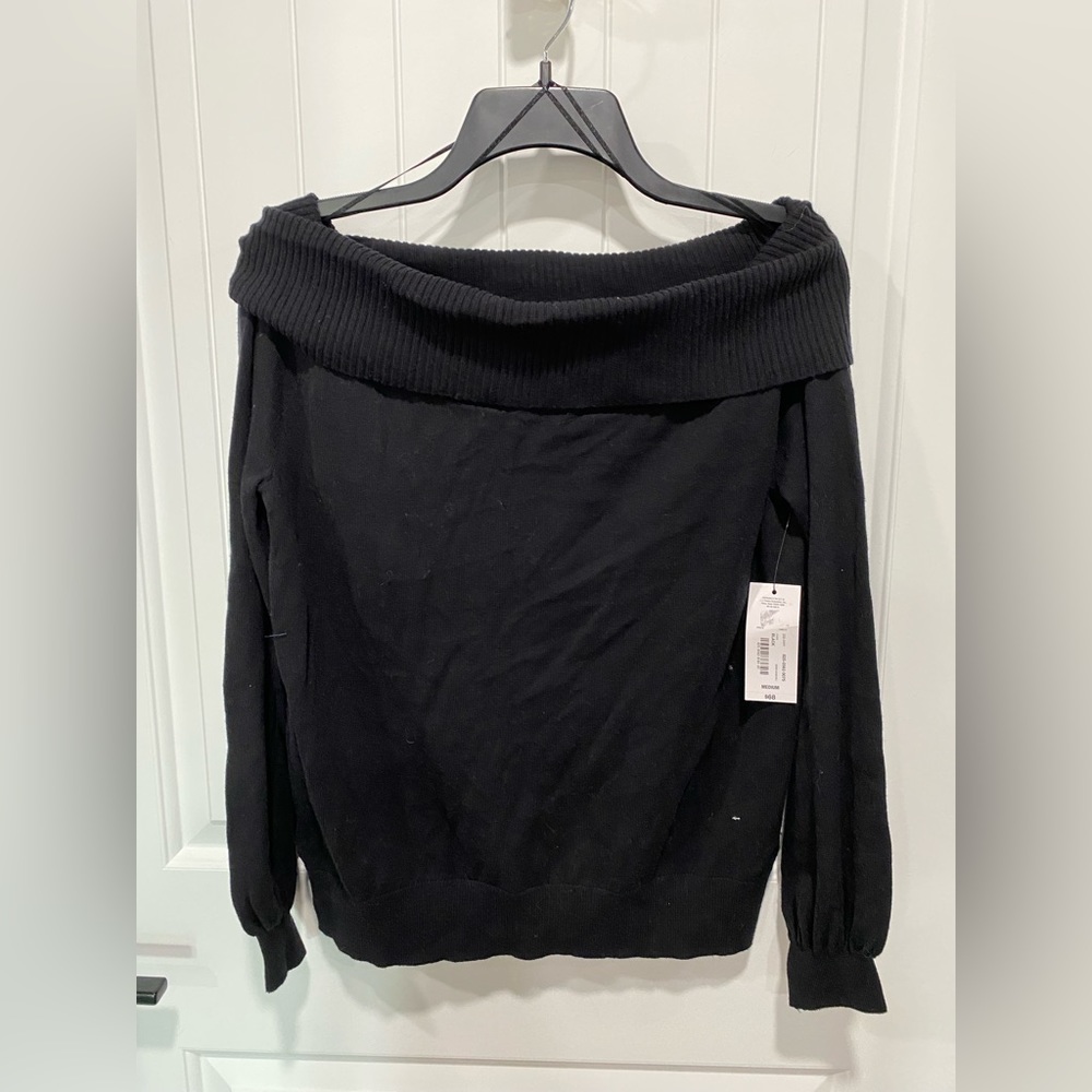 Women’s sweater black off the shoulder